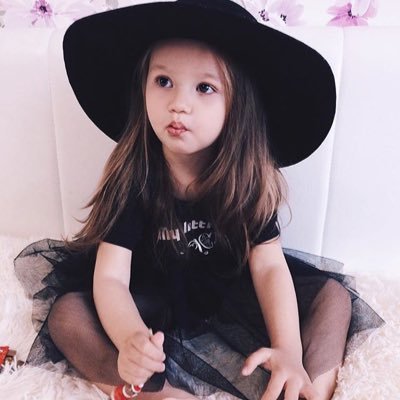 Sweetest ballerina princess, stealing my aunt @OfFemmeFatale's heart.