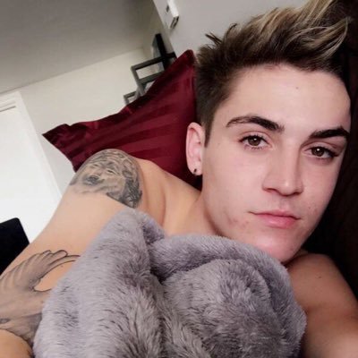 sammywiIkrp's profile picture. My name is Sammy Wilk but you make me spit milk.