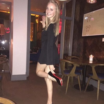 Fashion blogger ! Based in London (FRA student) Take a look at my blog: https://t.co/5fv0mvqbxT