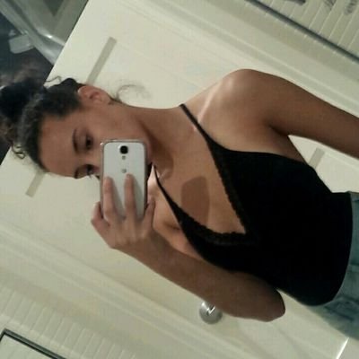 ForeverLoserss's profile picture. jaryana/jer 🌹
aspiring model