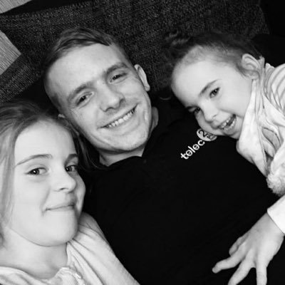 CarlBwfc's profile picture. Snapchat: carlentwistle87