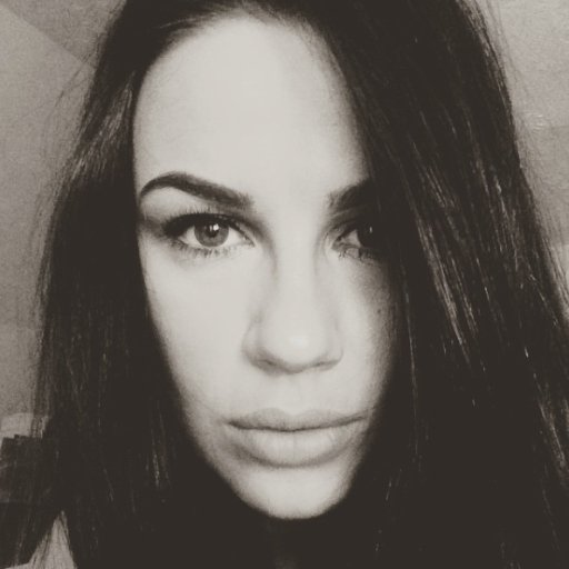 paperairplane5's profile picture. Blogger with too much useless information in my head not to share