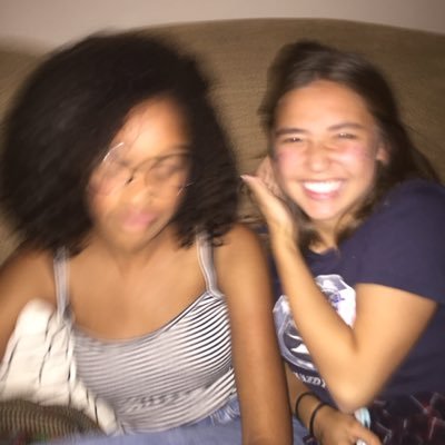 SydneyArseth's profile picture. she/her