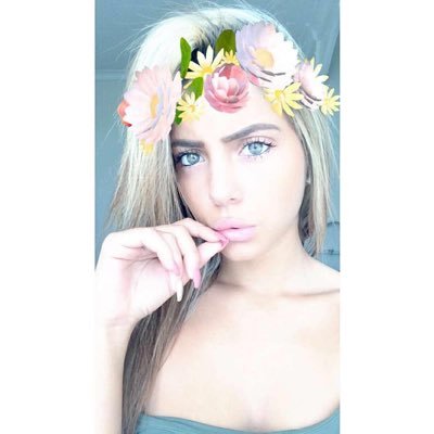 lyna_tuConais's profile picture. NOUVEAUX COMPTE !!!