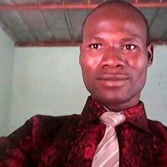 Mossi. /Professeur - Formateur-Interprète en surdité (LSF)