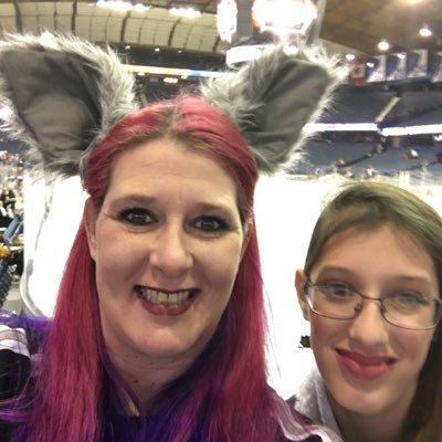 mizzimpatience's profile picture. A former LEO who is a mom of 2 human kids and 2 beautiful Giant dogs, a Hockey fanatic, I also enjoy cooking, racing, photography, video games