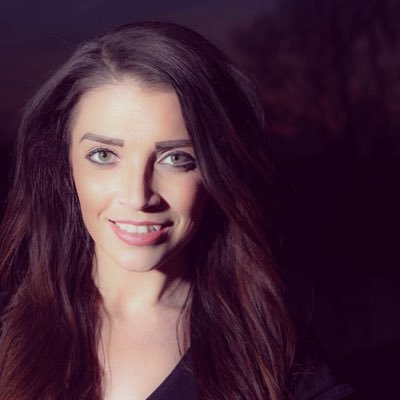 Singer/Dancer from North Wales. Laughing is good for the heart. Positive thinking = Happiness