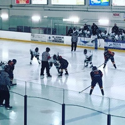 mackinnon1224's profile picture. Joneljim Cougars Hockey #12🐯