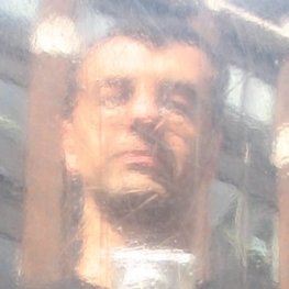 Jnaud19's profile picture. 