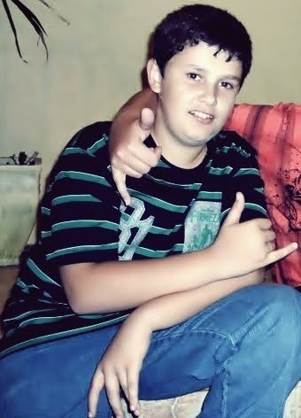 renglawealoy's profile picture. 