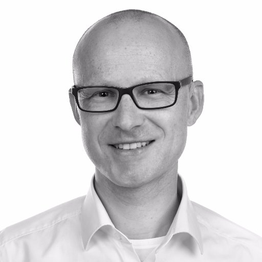 Batzillus's profile picture. Cloud Native ☁ Diplom Medienwissenschaftler