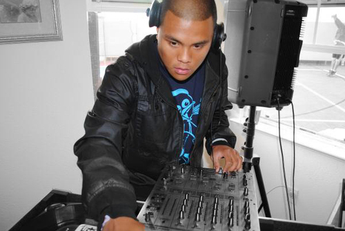 SOUND-CHECK ENT.....
Dj Nerdy N!k