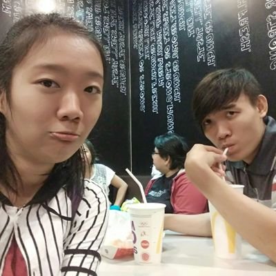 dwioranye's profile picture. God ♥ Family ♥ Persija & @bepe20 ♥ Bintang ♥  Ice Cream ♥ Book ♥ UT '13 ♥