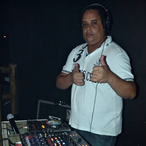 Vask_dj's profile picture. Alegre, sorridente e de bem com a vida...