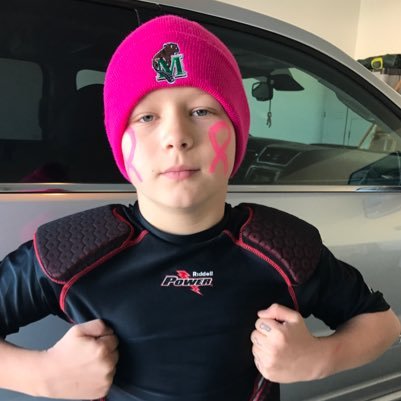 brady_larson35's profile picture. Love football🏈