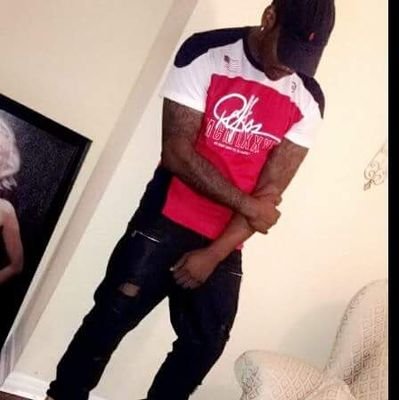 YoungxdopeV's profile picture. Sc: Splashtowntx_vj  
Insta: Rich_homie_VJ
KreamClickBandit