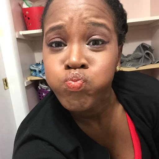 Arkwen452's profile picture. Writer/blogger. Sarcasm queen. #Scriptreader, #scripteditor & #bookjunkie. #Diversity #LGBTQ+ supporter. I'll say things you'll love or hate🙃 #takemeasiam