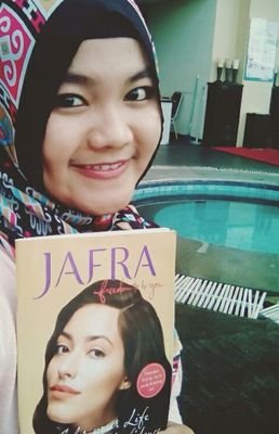 Nda_MasivDinata's profile picture. JAFRA Consultant, Tapin | ❤ @dmasivband | PIN: 5F1A8237 | IG: @windapril_jafrabeautyskin | go follow @nda_masiv02 too | work at Puskesmas Tambarangan