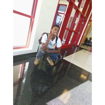 SHS Jag🐆 5'8 Guard #2🤘🏀 Humble🙏 '19🎓