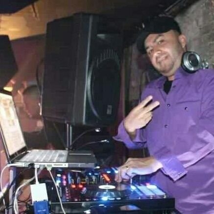 EDDIEBHOUSE's profile picture. legendary dj mixin for the love of music !!..
           DON'T YOU KNOW I'M LOCO...
bookings 773-988-8497         https://t.co/MG2NiKv3lS