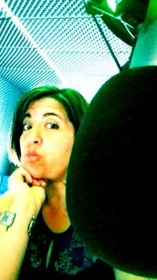 AdrianaGarnier's profile picture. Locutora en Melody FM 105.3 SJose y animadora de eventos .
Desinhibida,alegre,dinámica..y sobre todo gran remadora,en todas clase de superficies.EN LA LUCHA...