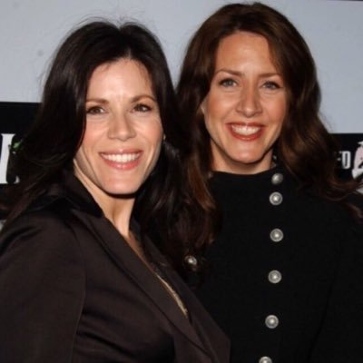 A fan account dedicated to the lovely and talented sisters, @MsJoelyFisher & @TriciaLFisher