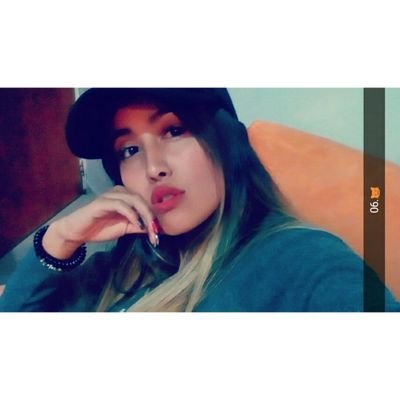 Baia baia//De la mano de Dios//Millonarios F.C.// 🎶No tengo un ojo clínico pero sería muy cínico si no afirmó que la amo en todos mi momentos rítmicos.🎶🎤💗😻