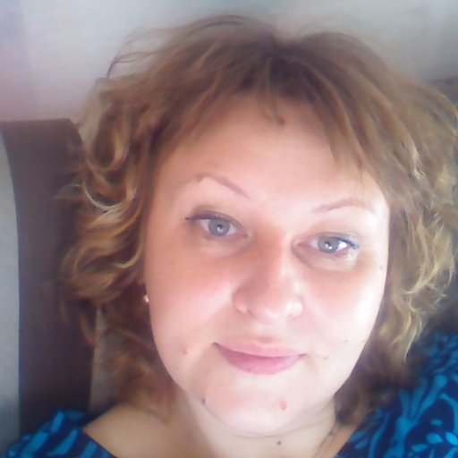 Мама 3 детей, педагог-дошкольник, педагог-психолог по образованию.Замужем. Развиваю интернет - бизнес вместе со шведкой компанией Орифлейм!