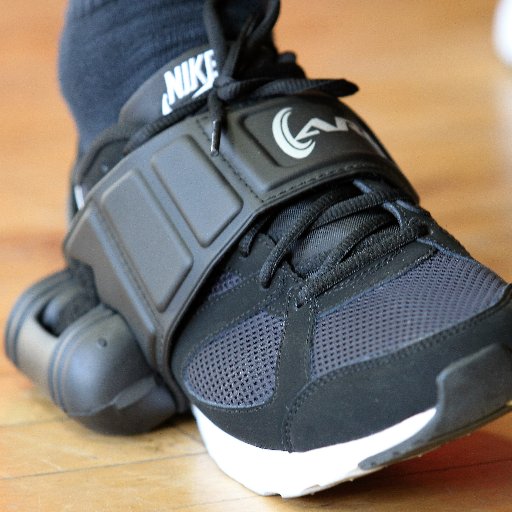 Ankle Roll Guard is the only brace-less ankle support that provides ankle roll protection without affecting ankle mobility or comfort! 
https://t.co/8IKf9L3bW8