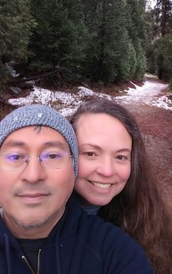 Caffuss's profile picture. Christian wife, mother and artist