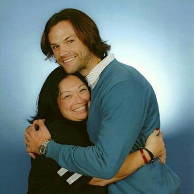 #SPN #AKF #J2M #SamDeanCasGirl #NoH8 #SpreadLove ♡
Life's short, don't be boring ~ live laugh love
@TheSPNLovers (IG: sallee_tart )