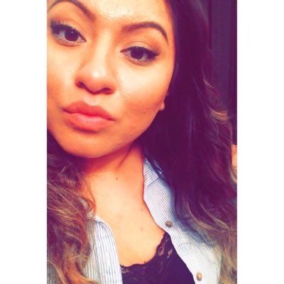 esachapinaa's profile picture. 