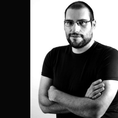 ivansevillagh's profile picture. ¿Padre? ¿Profesor? ¿Blogger? Sólo sé que no sé nada.