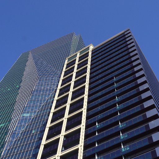 再開発・超高層ビルの建設状況を中心に、変わりゆく東京の今を4K映像でお伝えします。
The changing world of Tokyo now with 4K video, centering on the redevelopment and construction status of skyscrapers.