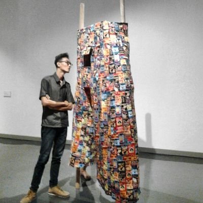 zurafakhr's profile picture. An abstract, unstructured.