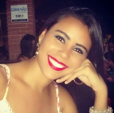💫🍀 Não demore muito pra perceber, que é preciso pouco pra ser feliz. 🍀💫