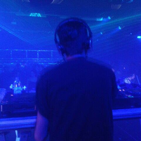 LelloMoodySpDrM's profile picture. BassLover