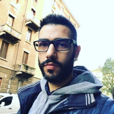 F.C. Internazionale nel cuore e nel sangue - Fedele sostenitore del calcio come sport più bello del mondo.