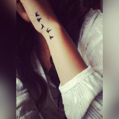 MariaCe11753530's profile picture. olvidate de todo menos de ser feliz.