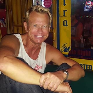 Deal820's profile picture. Florida & California Realtor,Genuine,Single,Proud Conservative Dad, VA native. Left the sunny shores of California for the beautiful landscapes of S. Florida!