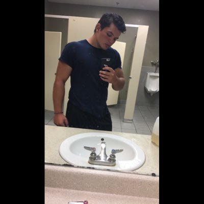 messom75's profile picture. 