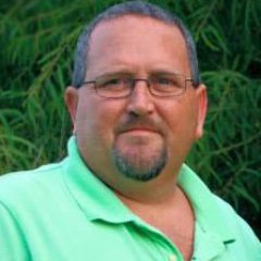 Born Again Child of the King, father, grandfather, Oil Rig Mechanic, live in Brooklyn NY, widower