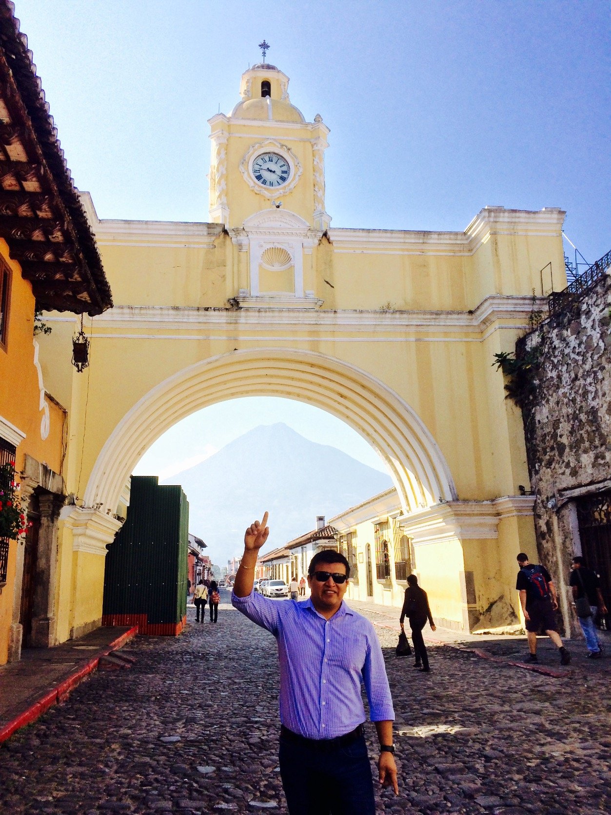 victorpaima's profile picture. Político de pizarra y del barrio.