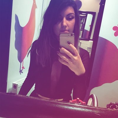 Monie_Chawda's profile picture. Just a food lover 💁🏻‍♀️