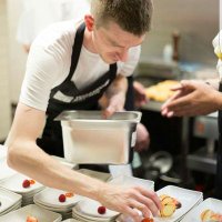 stephen wallis (@stephenchef88) 's Twitter Profile