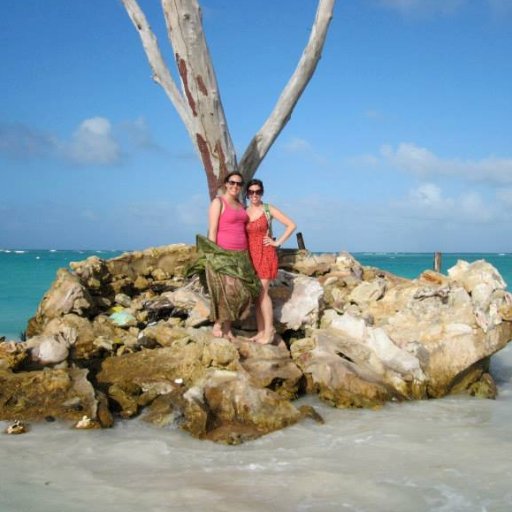 Jesssica_Renee_'s profile picture. Outside is the best side