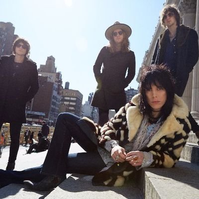 Updates on the struts.
Upcoming shows and tweets and possible location. 
I follow back :)