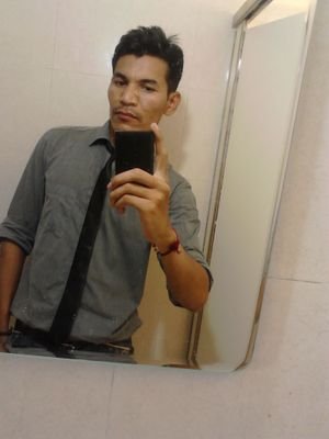 aniketdarade12's profile picture. 