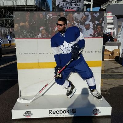 An avid @MapleLeafs fan who loves the sport of hockey and bleeds blue and white 🔵⚪🔵⚪ #leafsnation #GOLEAFSGO