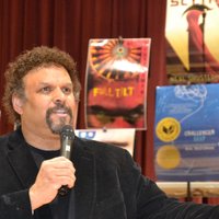 NealShusterman (@nealshusterman) Twitter profile photo